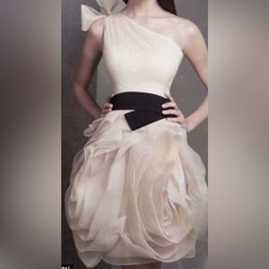 Vera Wang bridesmaid one Bow strap Formal Dress gossip girl ❤️